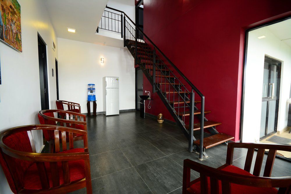 Mount Lake Inn Nuwara Eliya Exterior foto